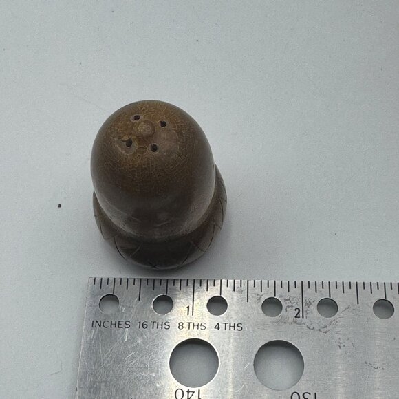 Vintage Wooden Acorn Shaped Salt & Pepper Shakers - Picture 4 of 5